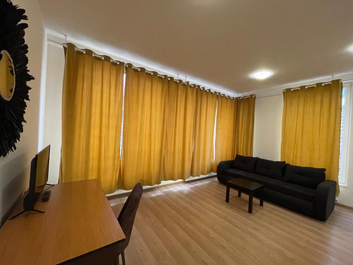New Central Nr6 Self Checkin Oldcity Center Paid Parking With Lift Timisoara Exterior photo